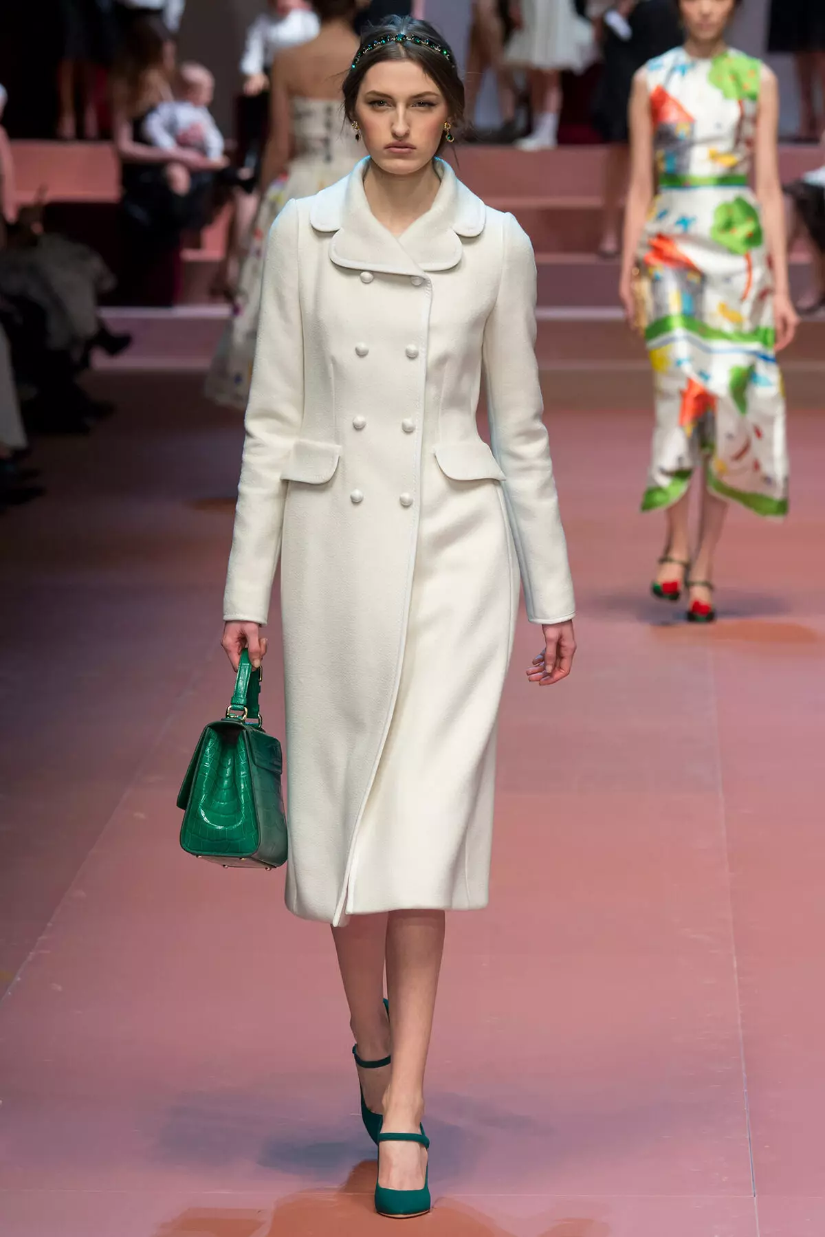 Dolce Coat Gabbana (54 Wêneyên): Models 2021-2022 529_30