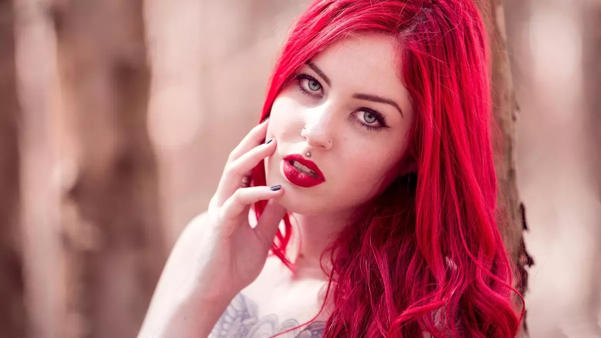 Bright red hair (40 photos): who go fiery red colors and how to achieve them? 5303_9