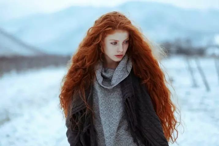 Redhead juuksed (96 fotot): punase värviga toonide palett, pikad ja lühikesed juuksed värvid, külma oranž, kuldsed punased ja muud värvi valikud 5335_2