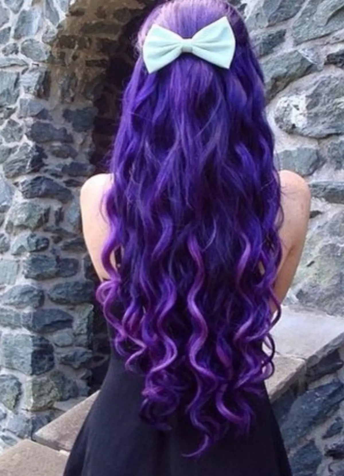 Purpura mati (84 fotoattēli): ceriņi un citi toņi, blondīni brūnā violetā, zilā violetā un citās krāsās 5343_2