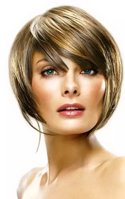 Melting untuk rambut pendek (66 foto): Potongan rambut wanita yang sangat cantik dan bergaya dengan lebur, jenis teknik dan warna 5349_10