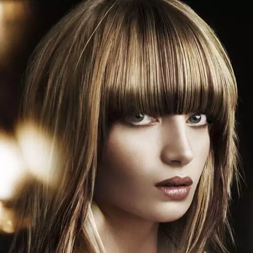 Melting on the hair with bangs (53 photos): how to properly melted blond, dark and black hair medium length with bangs? Melting short and long strands 5362_3