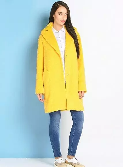 Sarı Coat 2021 (123 Fotoğraf): Ne giymeli, hangi eşarp uygun, moda ceket, sarı ceket, aksesuarlar, açık sarı 536_32