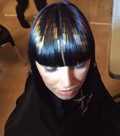 Sininen hiukset Paint: Yleiskatsaus kestävistä hiusmaaleista sinisellä Tump, vaaleansinisestä mustalle ja sinisille 5402_56