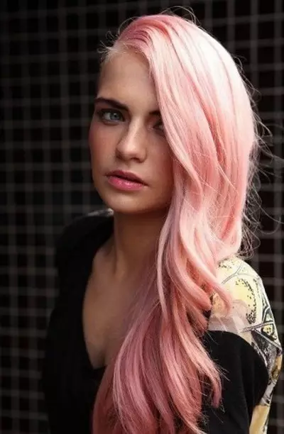 Ružičasta boja kose (39 slika): Otporne boje boje 