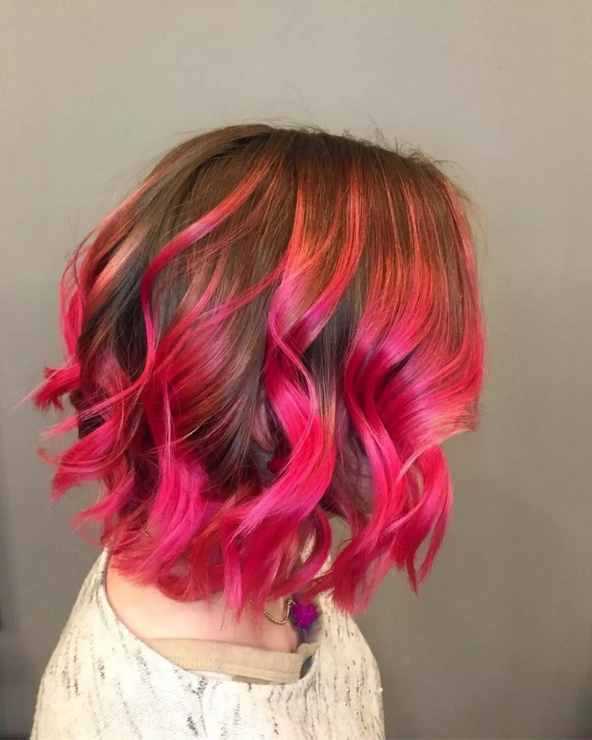 Розова боя за коса (39 снимки): устойчиви боядисани бои 