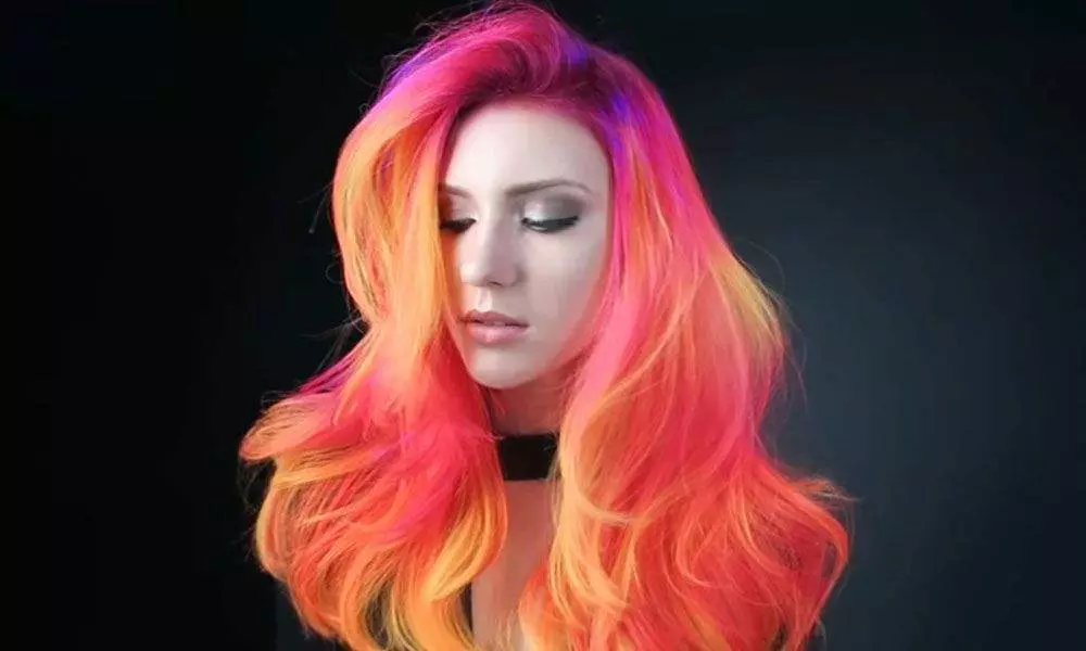 Neon коса боя: Как да изберем боя, светещ в тъмното? Плюсове и минуси на флуоресцентна боя 5441_5