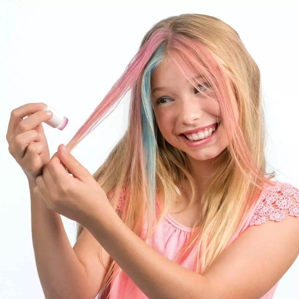 Vernice per capelli per bambini: come scegliere un bagno con acqua e come applicare il set di colori per capelli? 5456_7