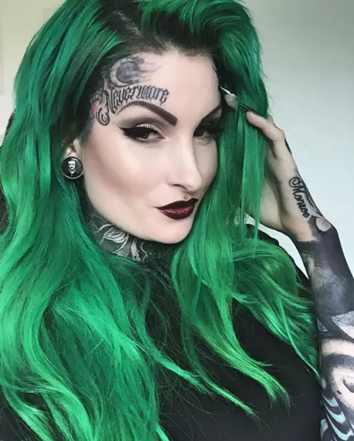Green hair paint: Choosing persistent paints with green pigment. How to bring green paint with dark and light hair? 5469_4