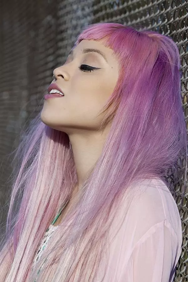 Purple Hair Paint (40 Mga Litrato): Brown ug Sulaw nga mga landong sa purple, propesyonal nga pintal nga kolor kolor kolor sa itom nga buhok, mga review 5475_29