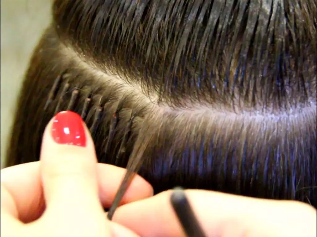 Премахване на обширна коса: Как и какво означава да се премахне обширна косата на дома? Изберете течност за отстраняване 5518_3