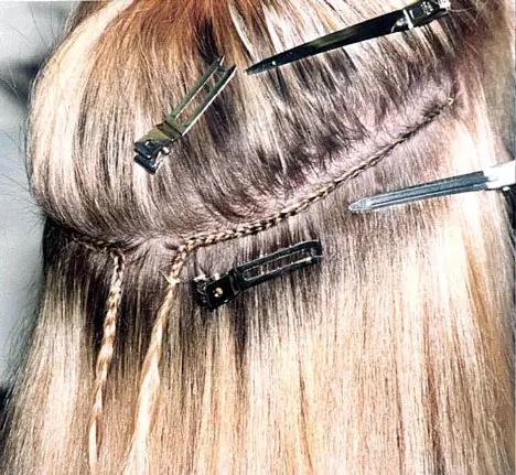 Haarverlängerungen für Volumen (21 Fotos): Merkmale der volumetrischen Haarverlängerung für Dicke ohne Länge. Ist es möglich, kurze und mittlere Haare zu bauen? 5522_14