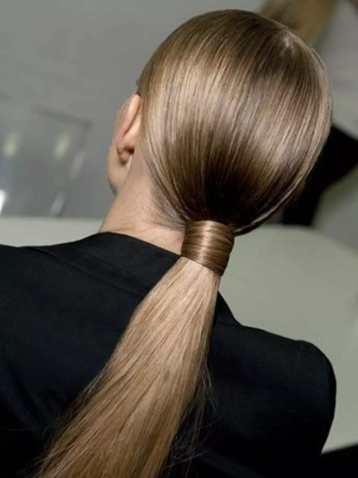 Зачіски (142 фото): найкрасивіші види жіночих зачісок, модельні стрижки для дівчат з назвами 5567_111