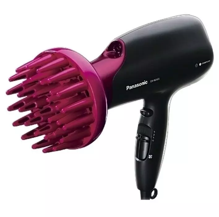 Difüzör (22 fotoğraf) döşeme: Bir difüzör ile bir saç kurutma makinesi ile orta, kısa veya uzun saçları nasıl koyarsınız? Hairstyles Difüzör Yaratmak İçin Fikirler 5644_6