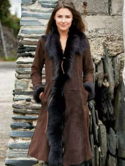 스웨이드 코트 (64 장의 사진) : 스웨이드 하에서 스판덱스에서 여성용 코트, 자연 스웨이드에서 레이저 가공, 청소 방법 568_13