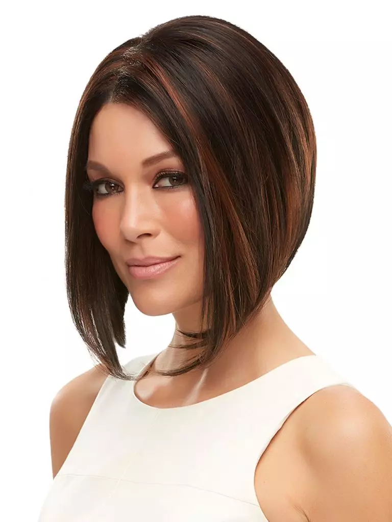 Фризура на средњој коси, давање запремине (61 фотографија): Женске фризуре са волуметријском бојом на коси средње дужине 2021, фризура, дајући двоструку количину 5717_36