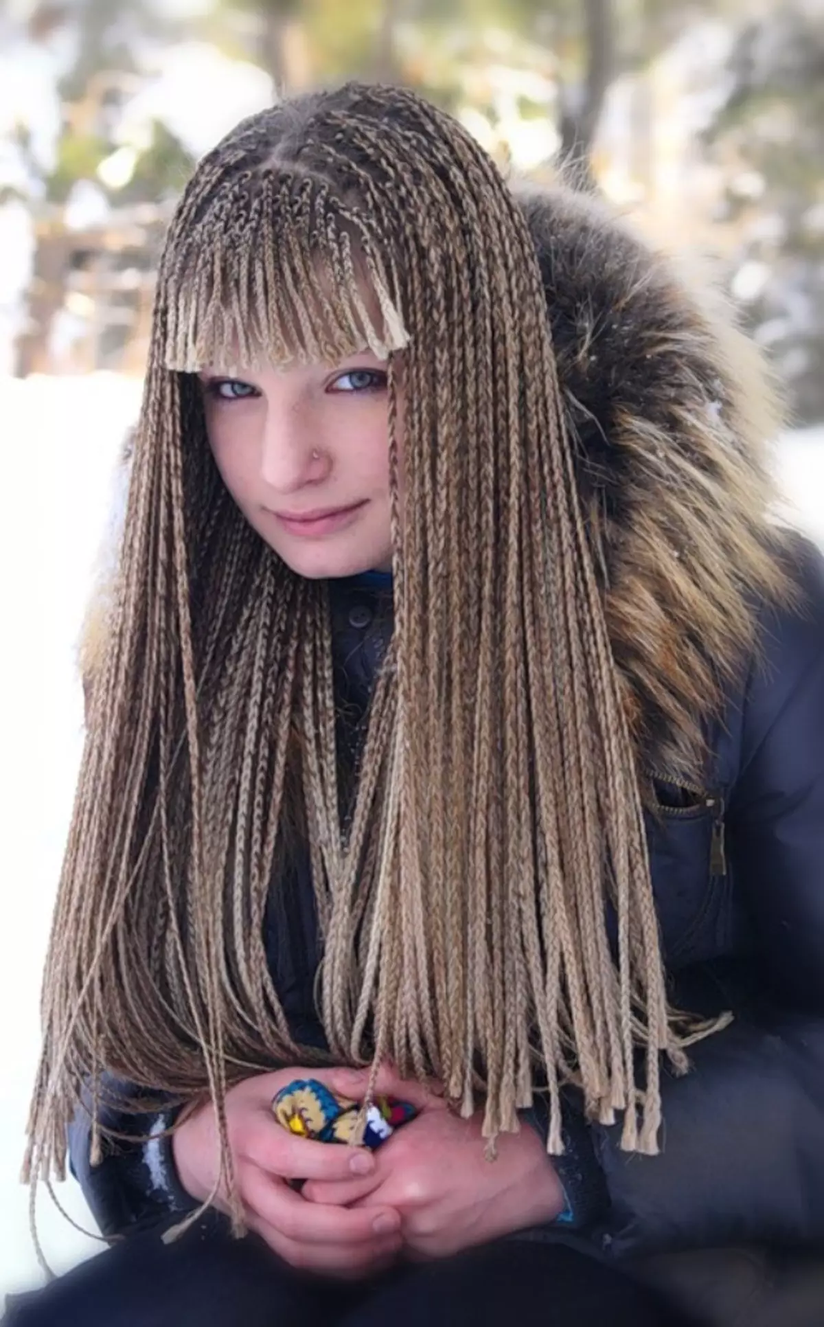 Koshets Zizi (67 Billeder): Sådan Weave Weave Spit Zizi? Hvordan laver man en frisure med imagocos pige med kort hår? Trin-for-trin instruktioner til vævning og anmeldelser 5748_19