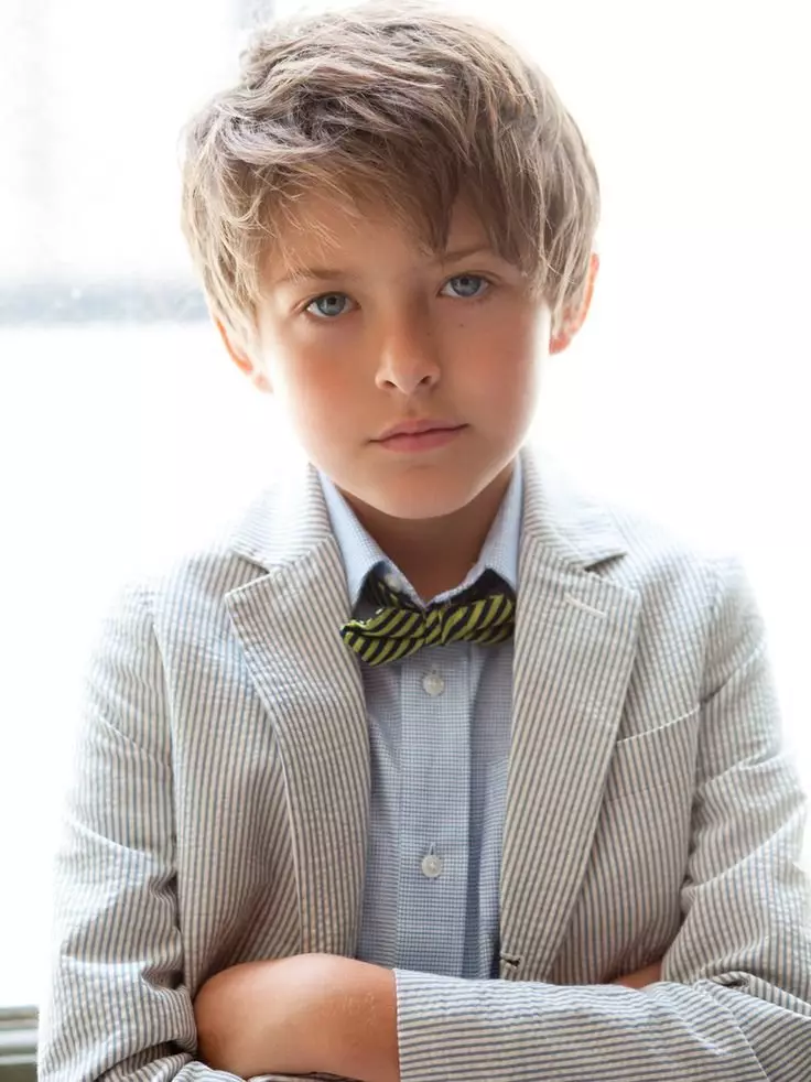 男孩的髮型11歲（54張）：兒童側面的時尚和陡峭的髮型，為短髮的男孩選擇兒童模型髮型 5756_47