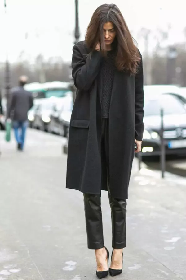 Abrigo clásico femenino (75 fotos): lo que lleva, de moda 2021, inglés, encapuchado, con un cuello inglés, hasta la rodilla, largo 575_62