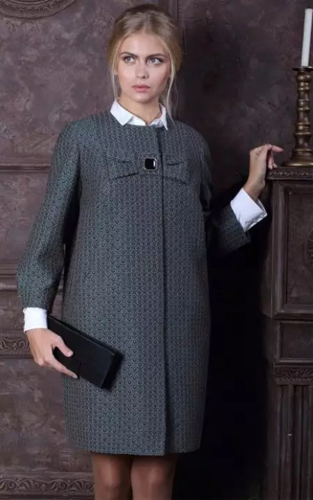Áo khoác nữ cổ điển (75 ảnh): Cái gì đang mặc, thời trang 2021, tiếng Anh, trùm đầu, với cổ áo tiếng Anh, đến đầu gối, dài 575_64