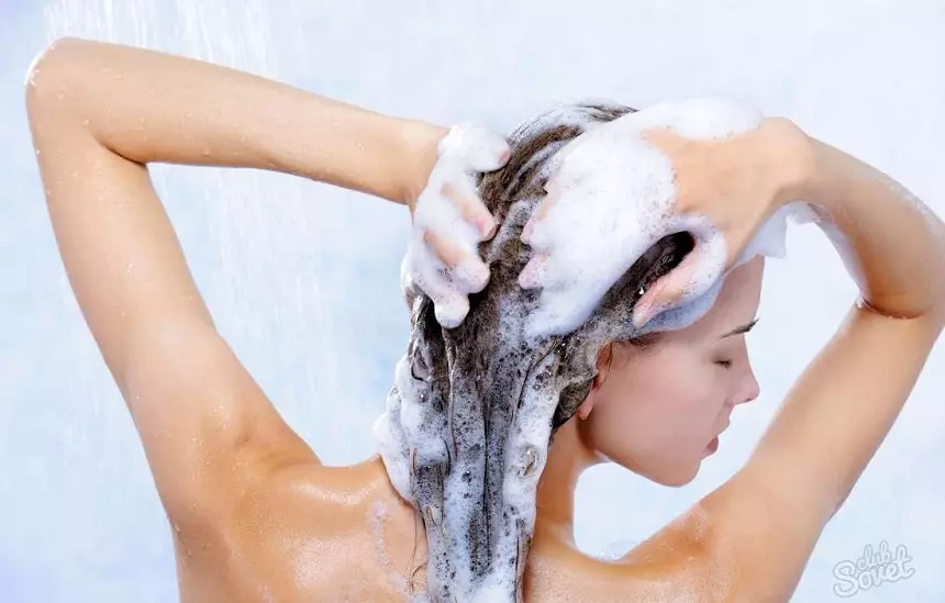 Ako znížiť tipy na vlasy? 40 Fotografie, ako samostatne šíriť vlasy doma a ako často ich potrebujú znížiť? 5776_18