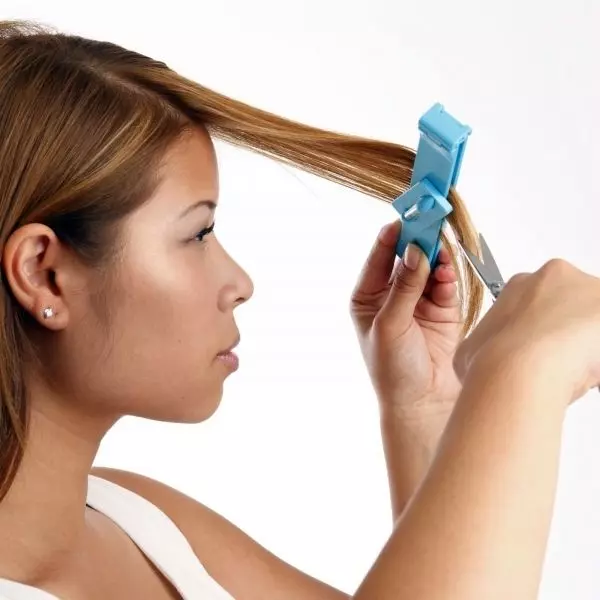 Sådan skærer du hårtips? 40 Billeder Sådan selvstændigt gran håret slutter hjemme, og hvor ofte skal de skære dem? 5776_39