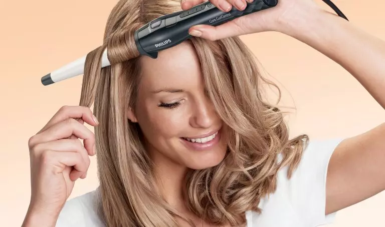 Фрикула деби на средна коса (36 фотографии): Карактеристики на техниката, поставување женска фризура. Како да направите фризура која дава волумен? 5798_22