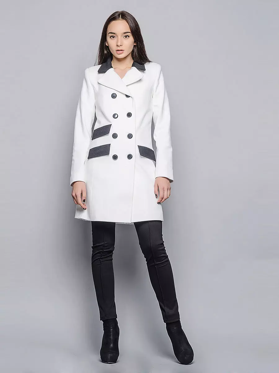 Wanita Putih Coat (183 Foto): Pendek, Dari Mango, Dari Belarus, Bagaimana Membersihkan Coat, Long, Scarf untuk Coat Putih, Berpakaian 583_12
