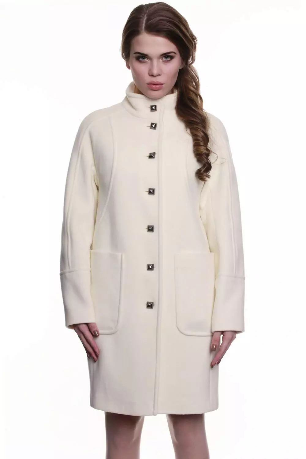 Wanita Putih Coat (183 Foto): Pendek, Dari Mango, Dari Belarus, Bagaimana Membersihkan Coat, Long, Scarf untuk Coat Putih, Berpakaian 583_127