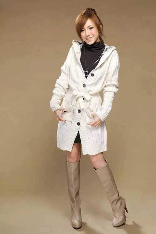 Naisten White Coat (183 kuvaa): Lyhyt, Mango, Valko-Venäjä, kuinka puhdistaa takki, pitkä, huivi valkoinen takki, hupullinen 583_38