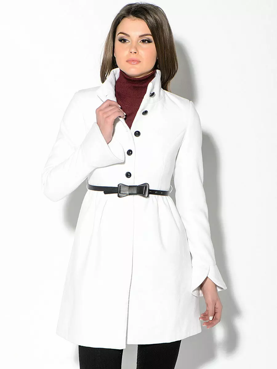 Lambang Putih Wanita (183 Foto): Short, Saka Mango, Saka Belarus, Cara Ngresiki jas, Long, Scarf kanggo jaket putih, Hooded 583_65
