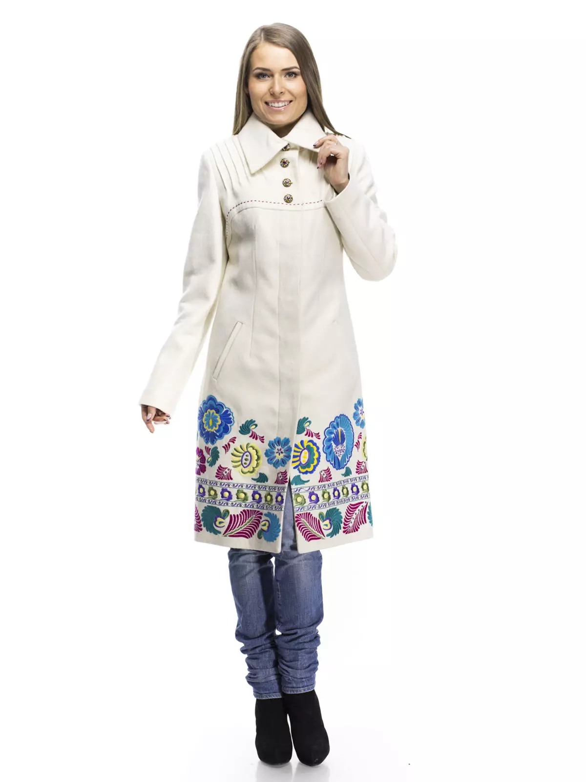 महिला पांढरे कोट (183 फोटो): बेलारूसपासून, आंबा येथून, पांढरा कोट, लांब, स्कार्फला कसे स्वच्छ करावे, हूड 583_96