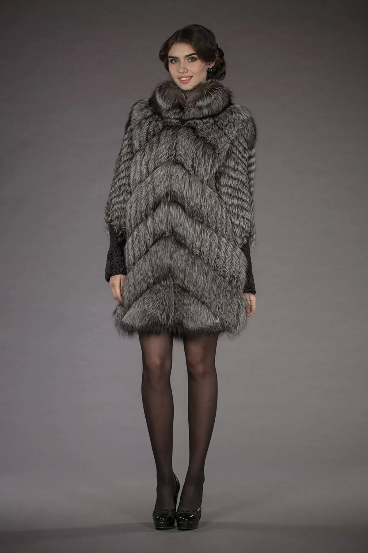Gebreide rok (96 foto's): Vroulike mink pels op gebreide basis, met gebreide moue, lang, van jakkalse op breiwerk 589_38