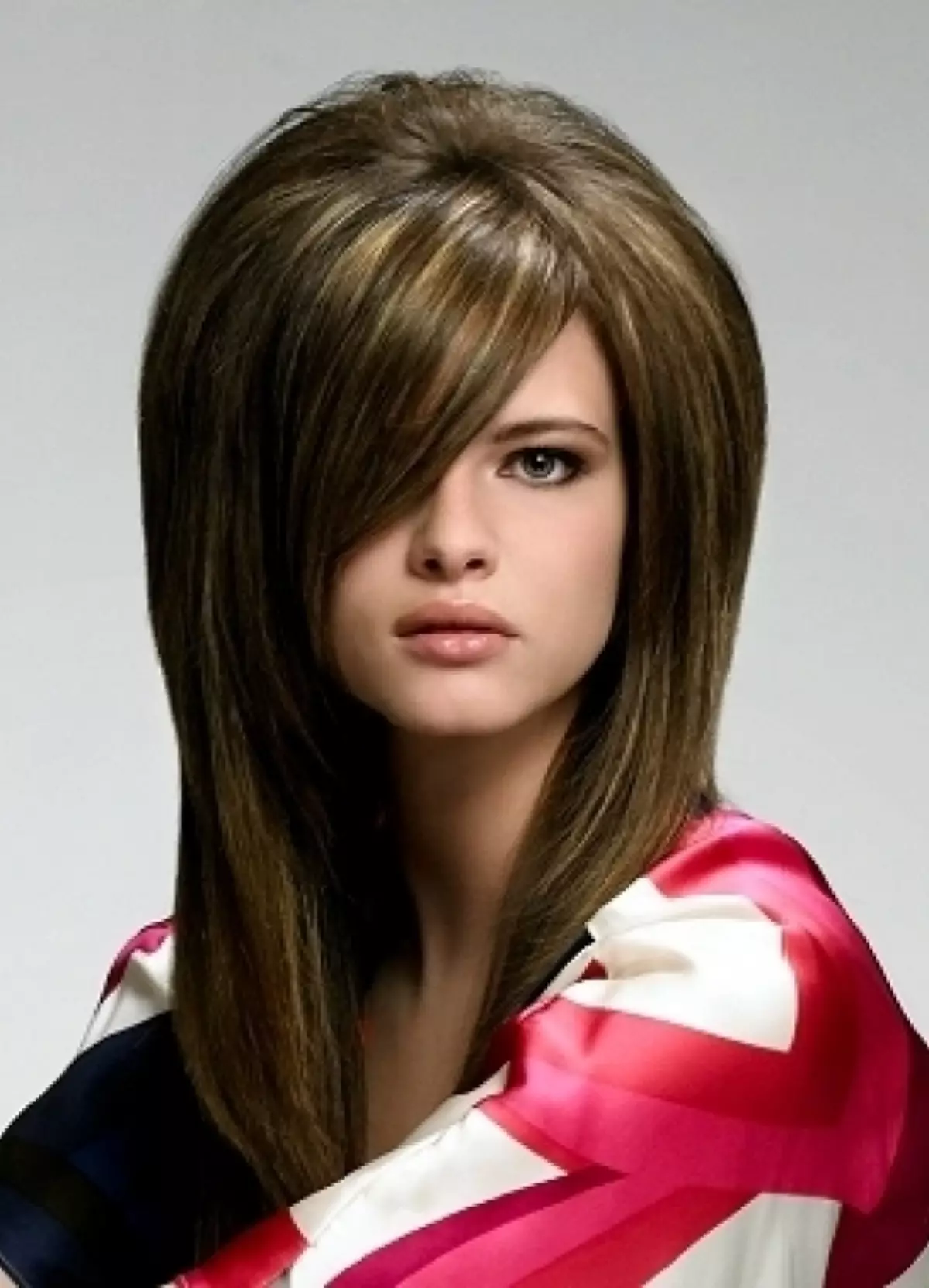 Youth haircuts (67 photos): Fashionable women's hairstyles for young people, stylish and modern haircuts for young girls with long and short hair 5900_25
