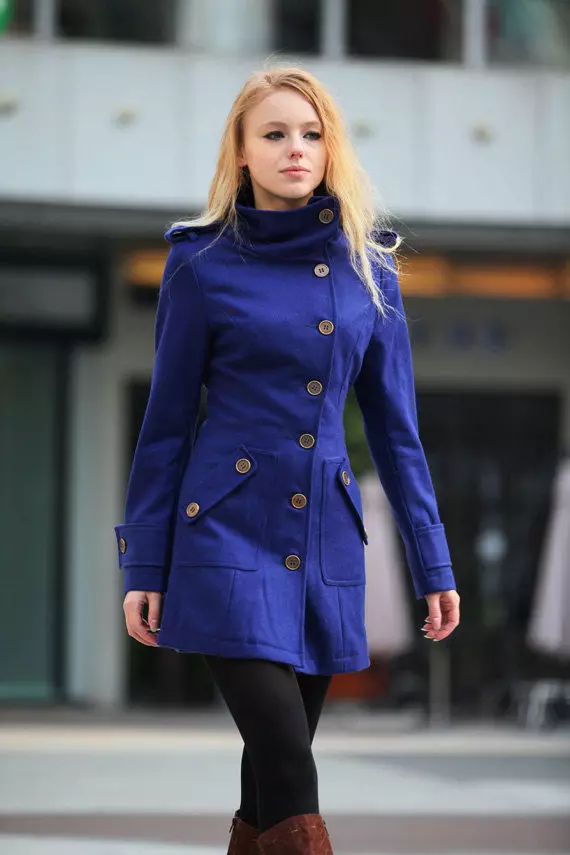 Синее пальто купить. Синее пальто женское. Синее полупальто. Полупальто синее женское. Пальто молодежное.