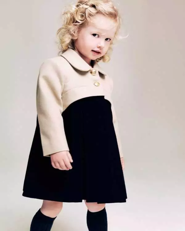 어린이 코트 (102 장의 사진) : 모직, 핀란드어, Zara, Downed, Dolce Gabbana, Shingry 훈련, 레드, 상어 코트, 시장 596_81