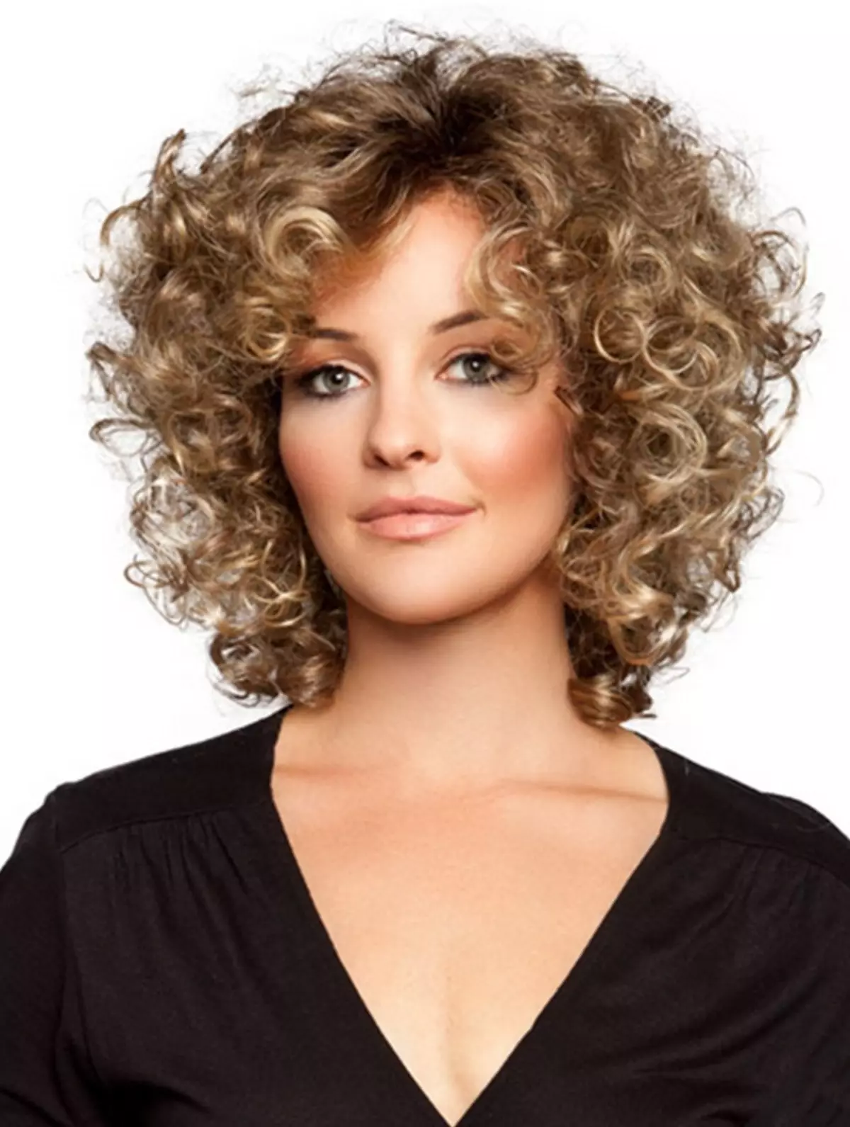 中髪のヘアカットキャップ（60枚の写真）：波状、巻き毛、ストレートの髪の毛の延長を伴う女性の髪型キャップ 5970_29