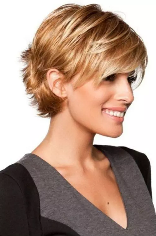 Стрижка гарсон на коротке волосся (51 фото): особливості жіночої подовженою зачіски, достоїнства і недоліки сучасної стрижки для жінок 5981_23