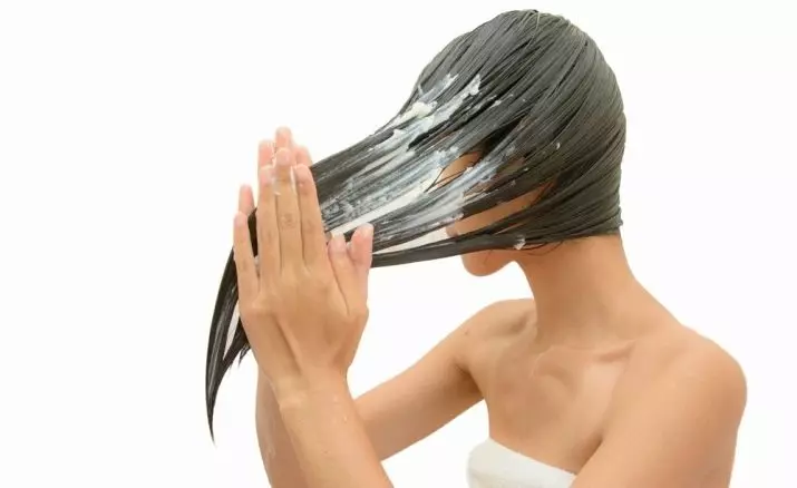 Hidratantni balzam za kosu: Za hidratantnu krhku i suhu kosu, profesionalno ispiranje balzama za vrlo suhe niti, recenzije 6019_4
