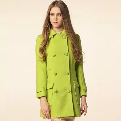 Ինչ հագնել կանաչ վերարկու (122 լուսանկար). Մուգ կանաչ, ինչ շարֆ է տեղավորվում, պայուսակ, պարագաներ, վերարկու անգլիական մանյակով 601_54
