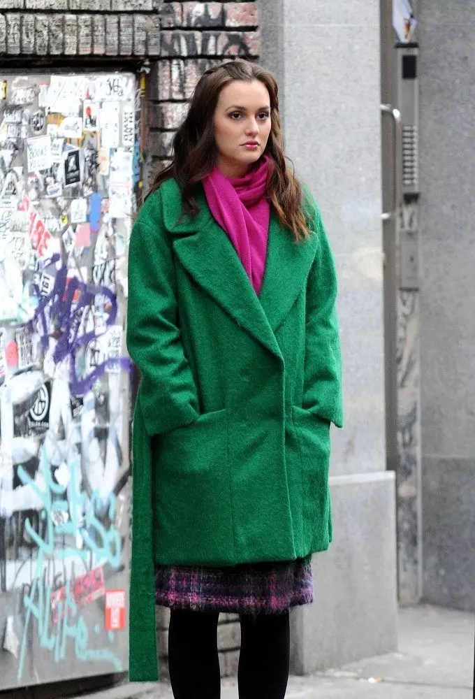 グリーンコート（122写真）を着用するもの：濃い緑、スカーフがフィット、バッグ、アクセサリー、英語の襟付きコート 601_85