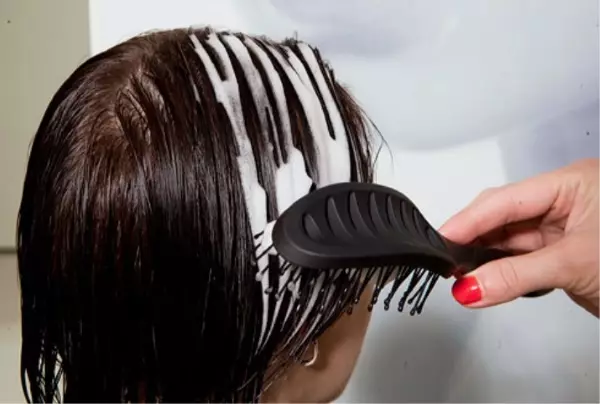 Installations pour la pose des cheveux bouclés: Comment choisir le meilleur outil professionnel de coiffage de boucles mignonnes et bouclées? 6045_19