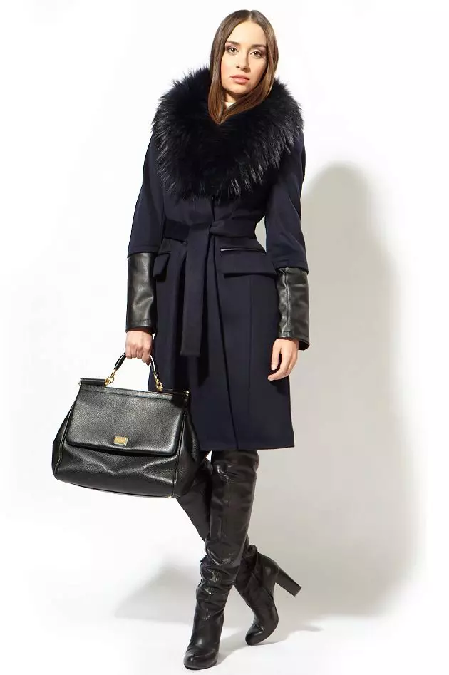 Γυναικείο παλτό Drap (112 φωτογραφίες): Μεγάλα μεγέθη, πώς να πλύνετε, με γούνα, μαύρο, κουκούλα, με αυτό που φορά ένα παλτό από το drape 610_52