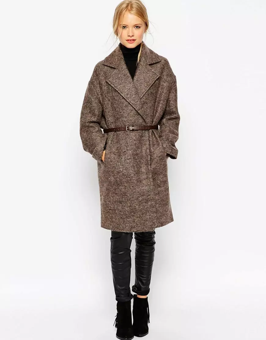 Жіноче драпове пальто (112 фото): великих розмірів, як випрати, з хутром, чорне, з капюшоном, з чим носити пальто з драпу 610_71