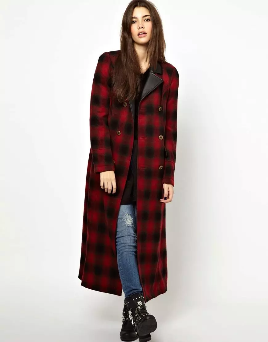 Жіноче драпове пальто (112 фото): великих розмірів, як випрати, з хутром, чорне, з капюшоном, з чим носити пальто з драпу 610_77