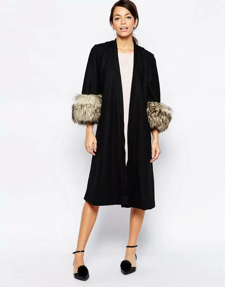 Wanita Black Coat (172 Foto): Long, Short, Hooded, Hitam dan Putih, Lurus, Lengan Kulit, Fit, Leather 611_100