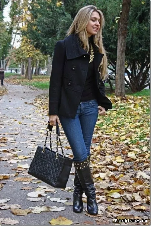 Babae Black Coat (172 Photos): Long, Short, Hooded, Black and White, Straight, Leather Sleeves, Fit, Leather 611_122