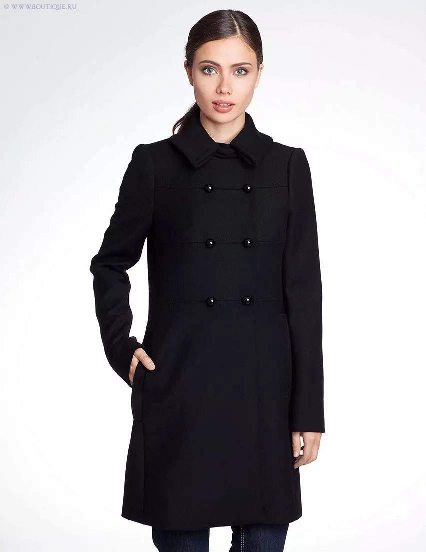 Casaco preto feminino (172 fotos): longo, curto, encapuçado, preto e branco, em linha reta, mangas de couro, em forma de couro 611_21