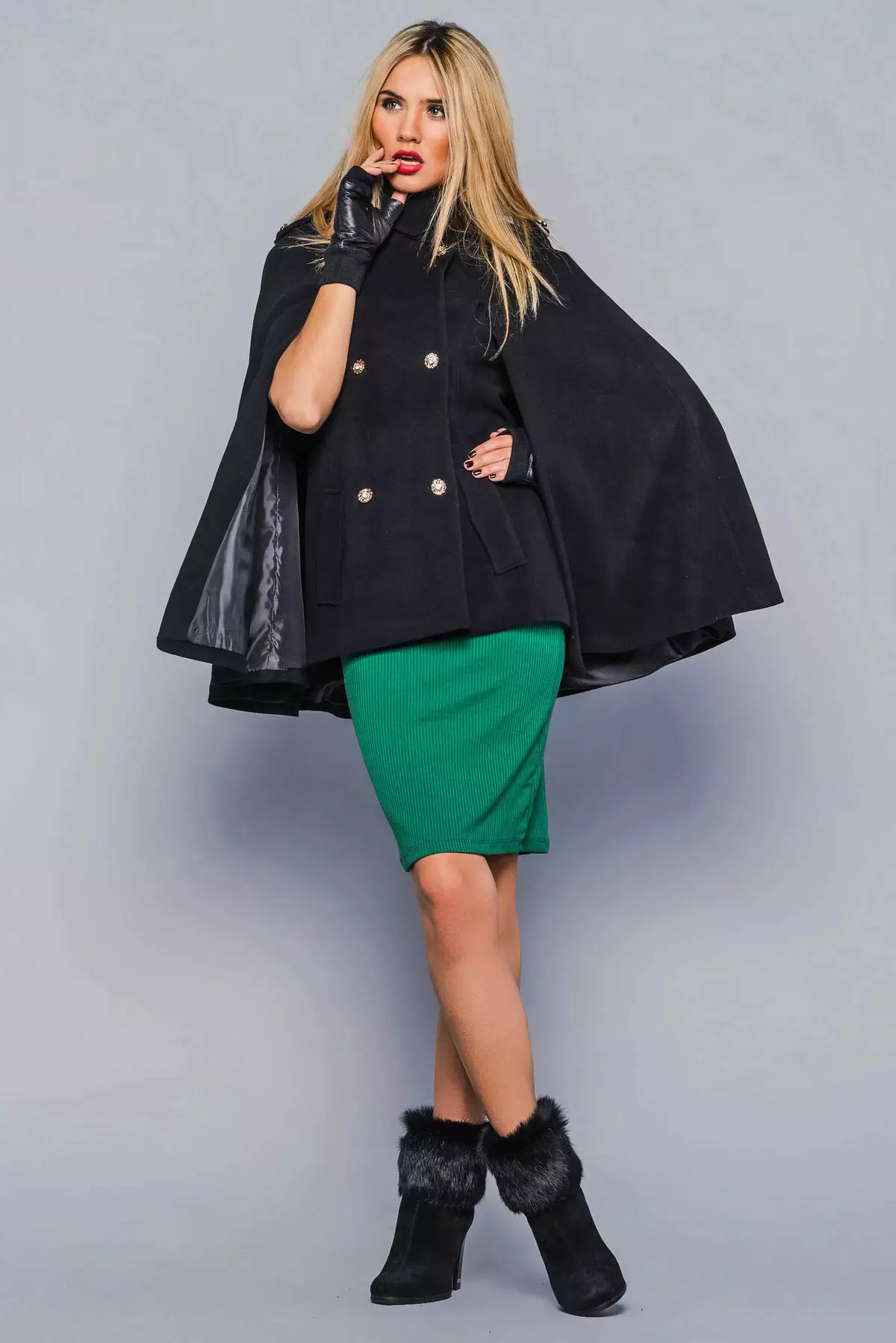 Babae Black Coat (172 Photos): Long, Short, Hooded, Black and White, Straight, Leather Sleeves, Fit, Leather 611_55