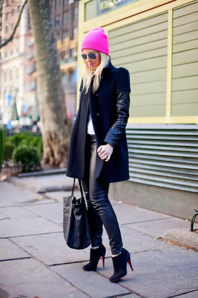 女性黑色外套（172張照片）：長，短，連帽，黑色和白色，直，皮革套，適合，皮革 611_61